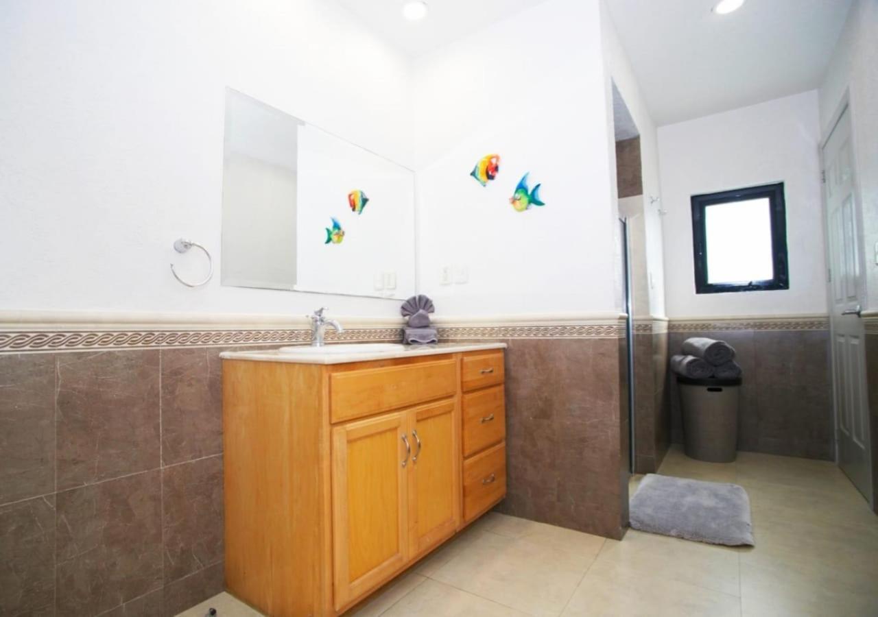 The Queen Of Cozumel Beach House -Luxury Beachfront Villa- Million Dollars View Екстериор снимка